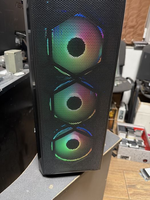 Sistem Desktop Gaming Nou Ryzen 7 5700x 32g 509g nvme RTX3070 8g