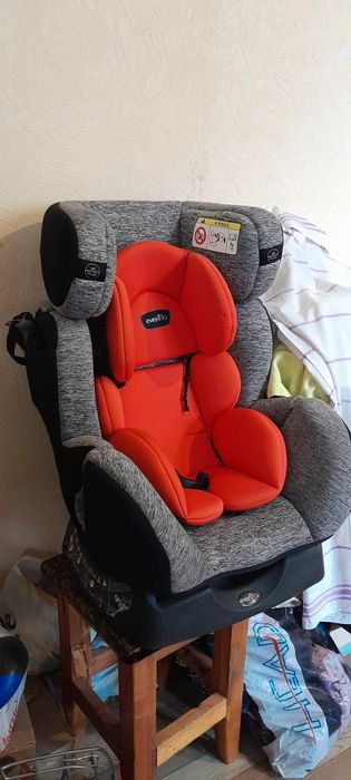 Автокресло, качество хорошее