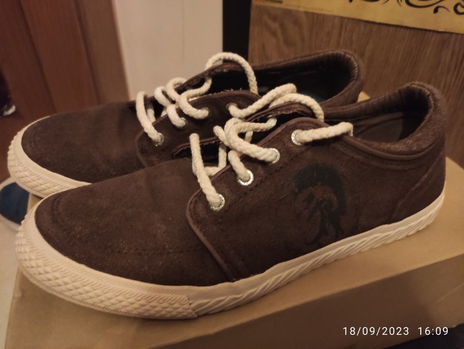 Маратонки Nike Air max Jordan, спортни обувки Van Bommel, Diesel разме