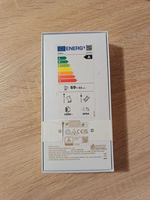 Vând telefon Honor 400 Smart