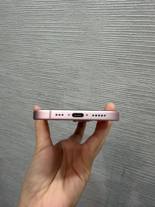 Iphone 15 128/pink