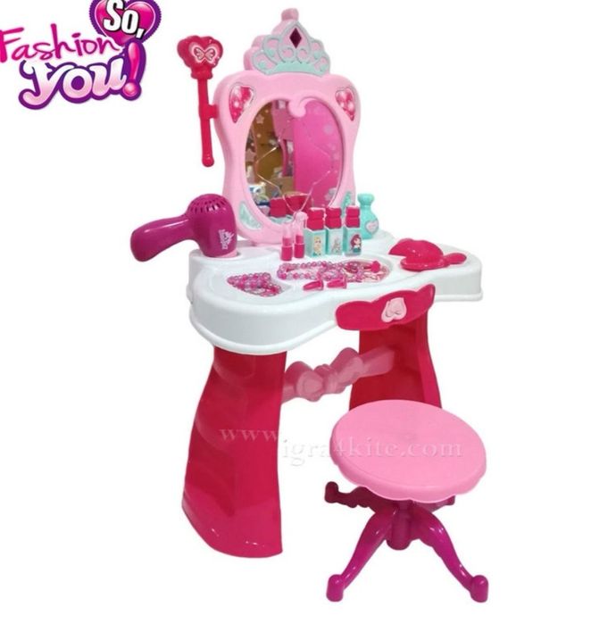 Детска тоалетка със звук и светлина играчки