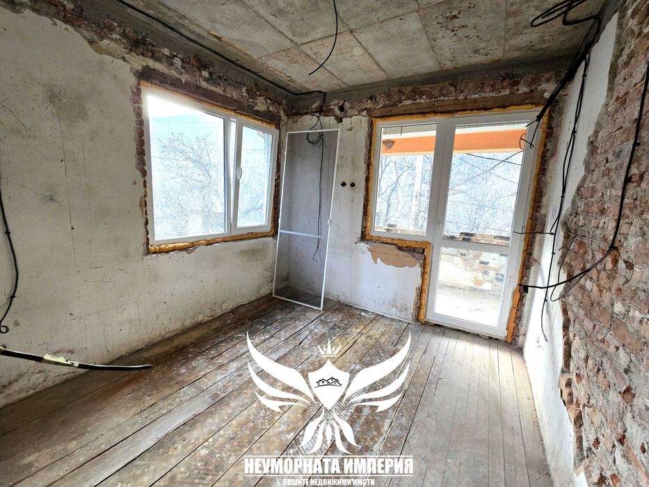 Дава се под наем Тристаен апартамент в Асеновград - 88 кв.м за 154.53 € - Снимка #3