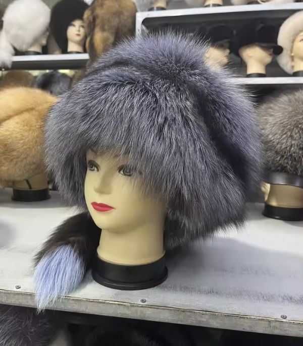 Шапка естествена кожа лисица