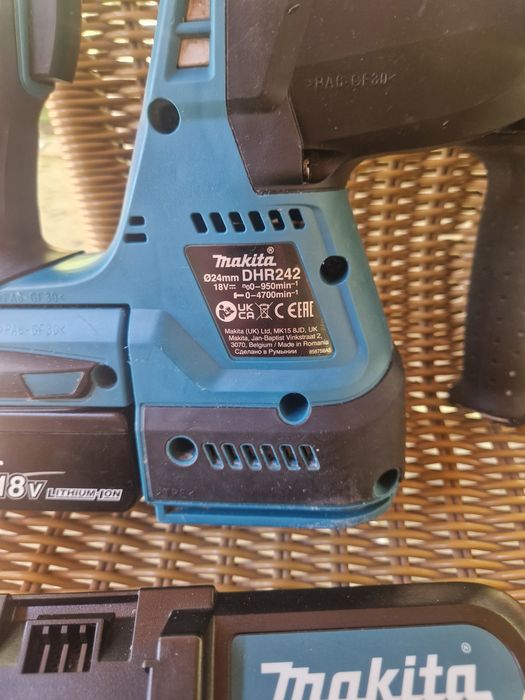 Rotopercutor Makita DHR 242 brushless