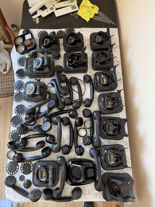 Ретро телефони за реставрация