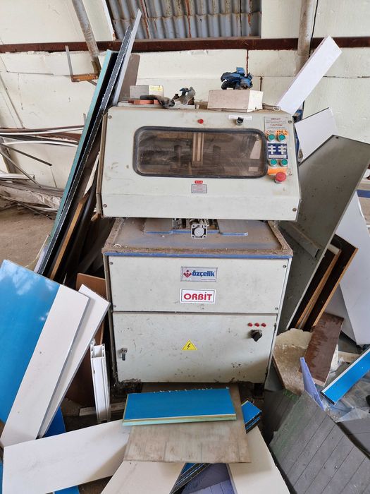 Машини за производство на дограма