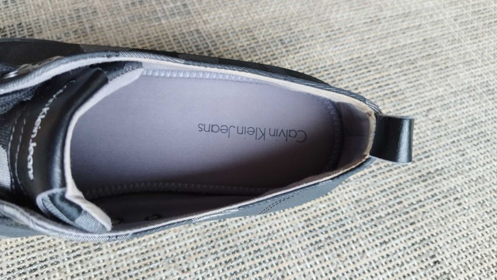 Оригинални Calvin Klein спортно-елегантни обувки