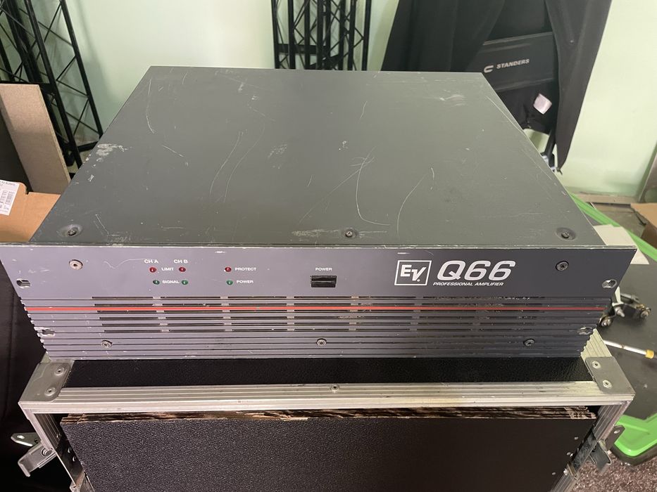 Vand Amplificator ElectroVoice Q66