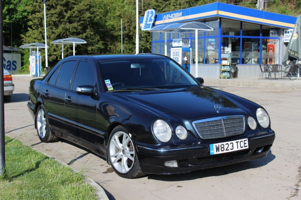 НА ЧАСТИ!!! Mercedes W210 E320 CDI седан фейслифт / Мерцедес В210