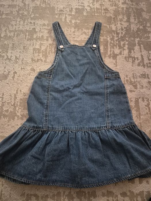 Donez haine fetita - marimea 122