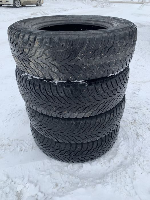 Продам комплект автошин