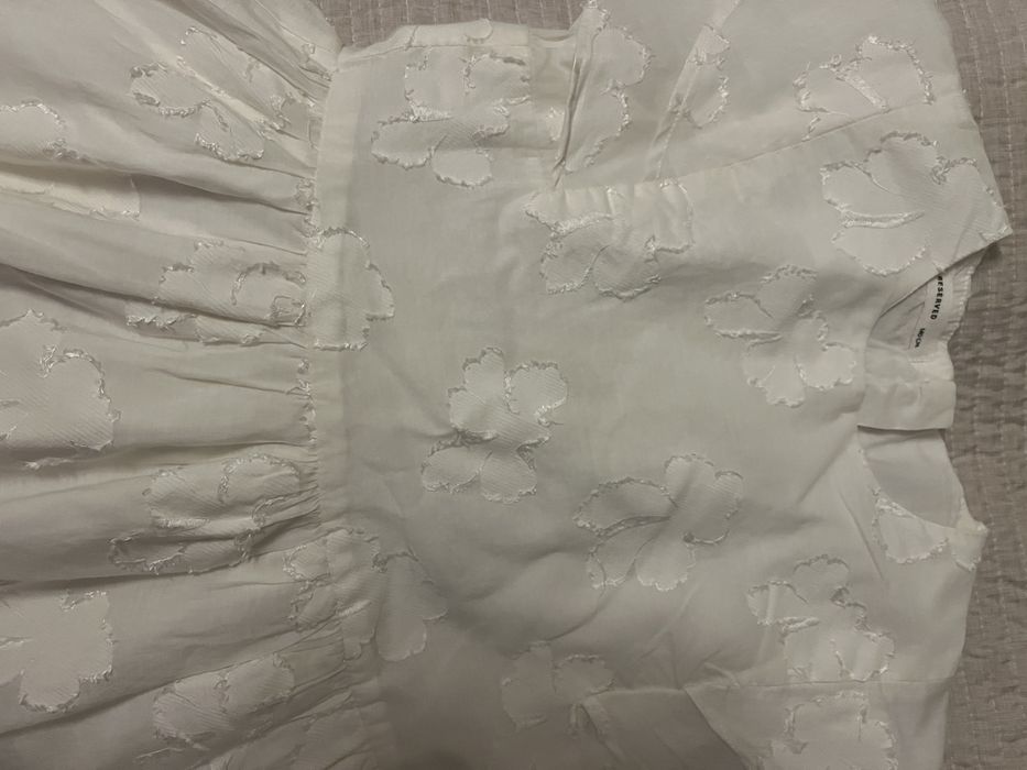 Rochie pentru fete primvara