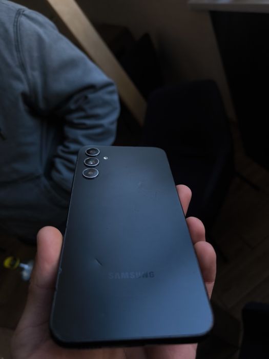 Samsung Galaxy A34 5G – funcțional – ecran spart