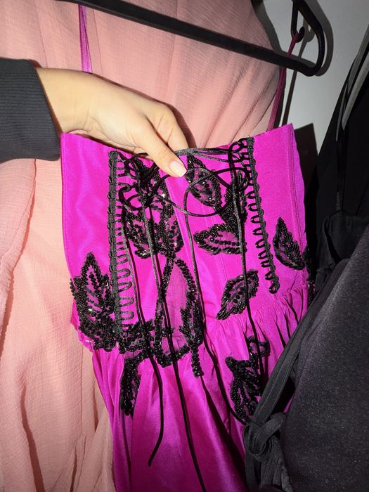 Vand rochie de ocazie