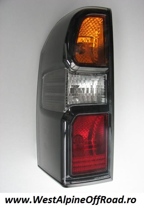 Lampa spate stop semnalizare NISSAN PATROL Y61 GU4 (2005-2009)