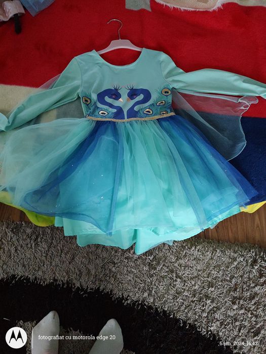 Rochiță Prințesa Paun