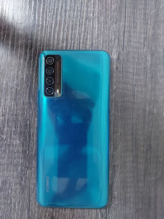 Продам Huawei P smart [2021]