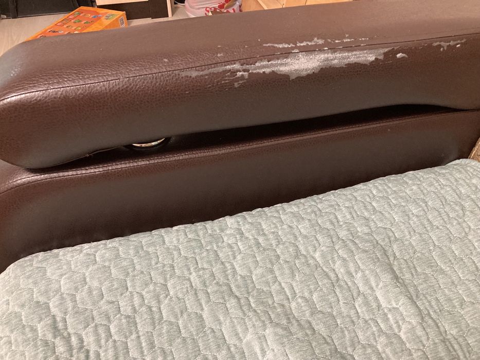 Диван для гостиной