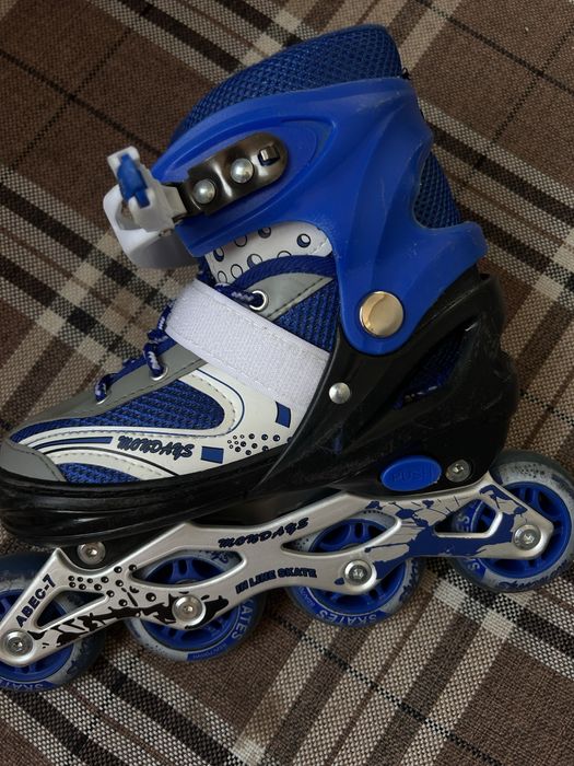 Продам ролики в очень хорошем состояний