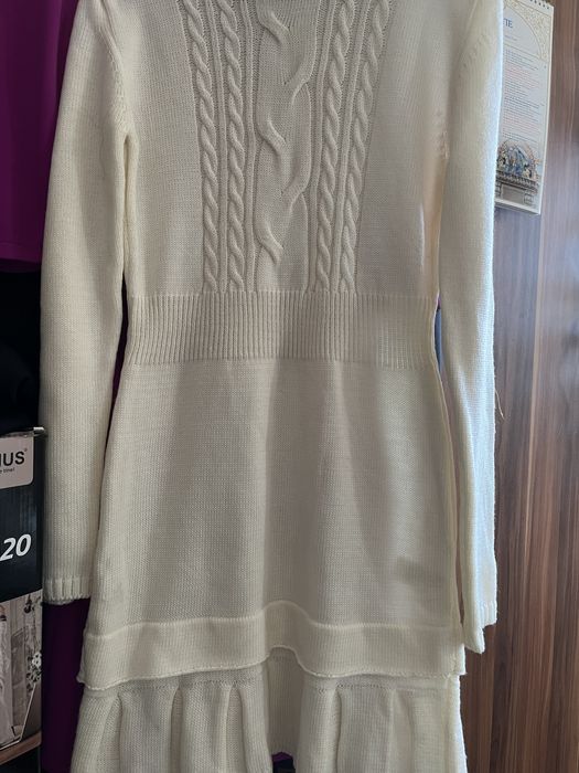 Rochie alba tricotata
