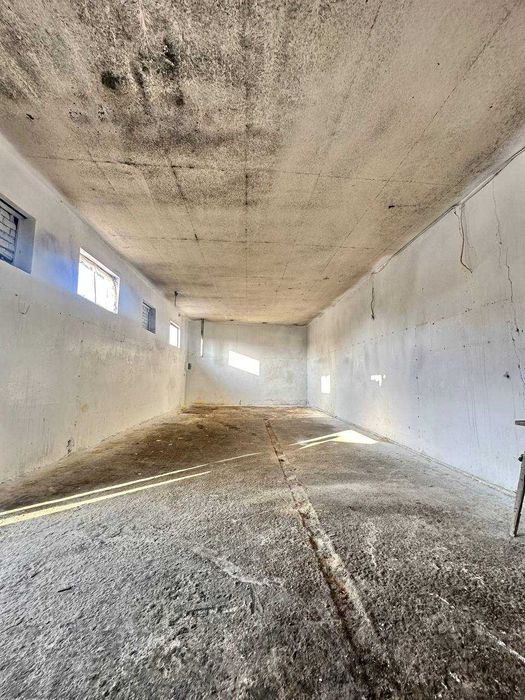 Ипподромдан 6км. Ишлаб чикаришга еки омборхонага 11cотих жой сотаман.