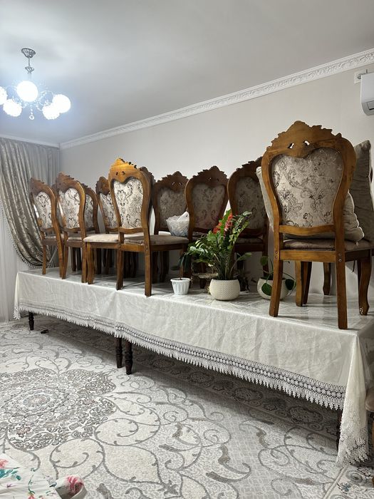 Стол стулья для гостиной 14 шт