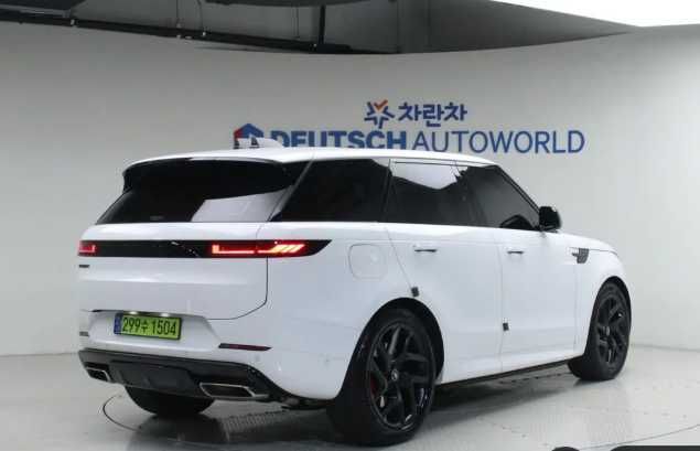 Range Rover Sport P550e Autobiography