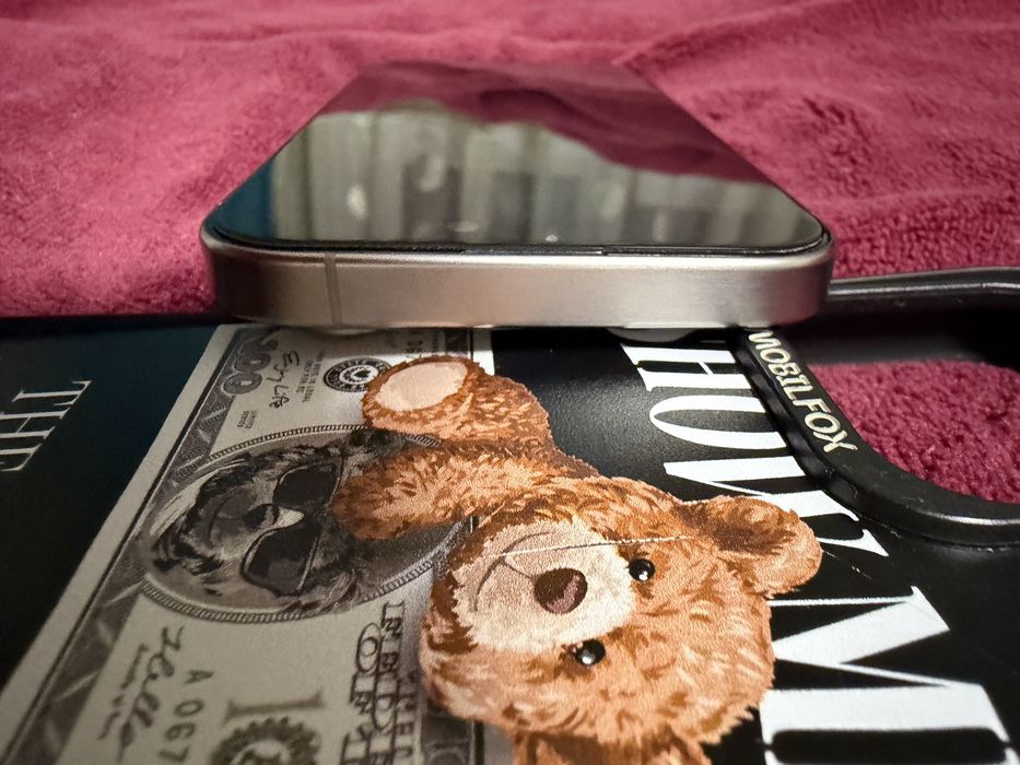 IPhone 15 Pro Natural Titanium 128gd