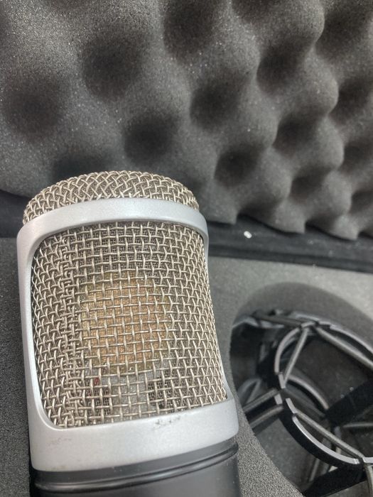 Лампов кондензаторен микрофон