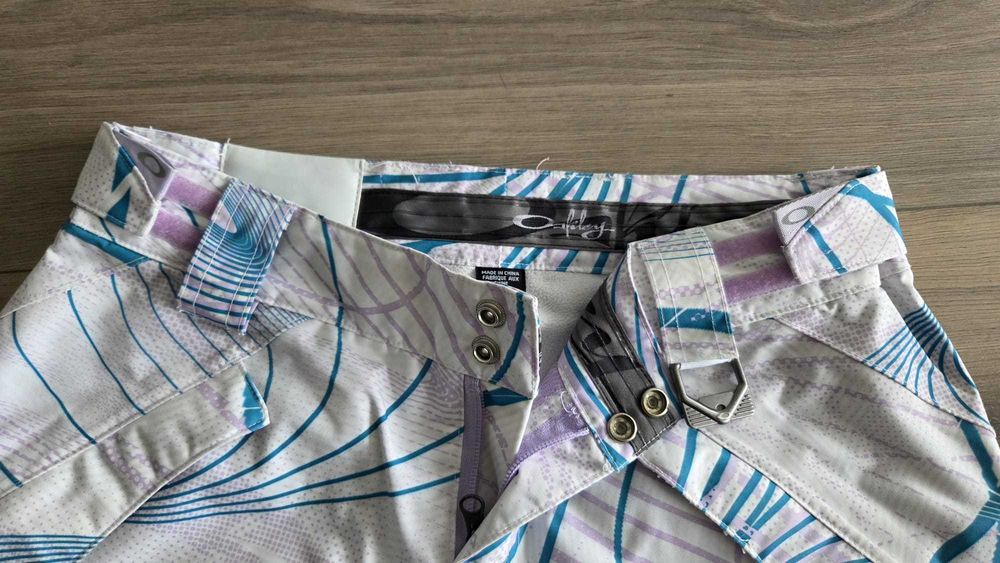 Pantaloni snowboad/ski femei - marime S Oakley