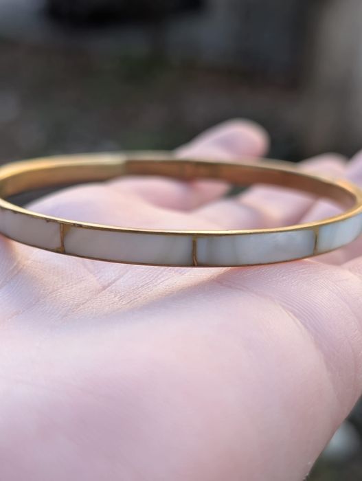 Veche bratara din alama cu sidef incrustat, copii