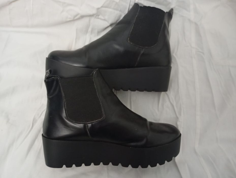 Botine de piele naturala