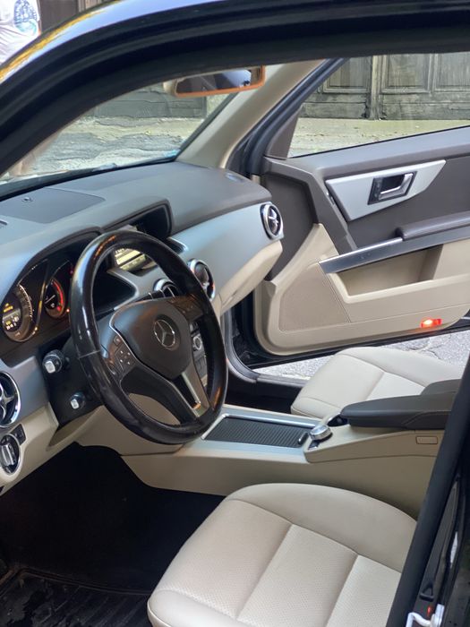 Vând Merceds GlK