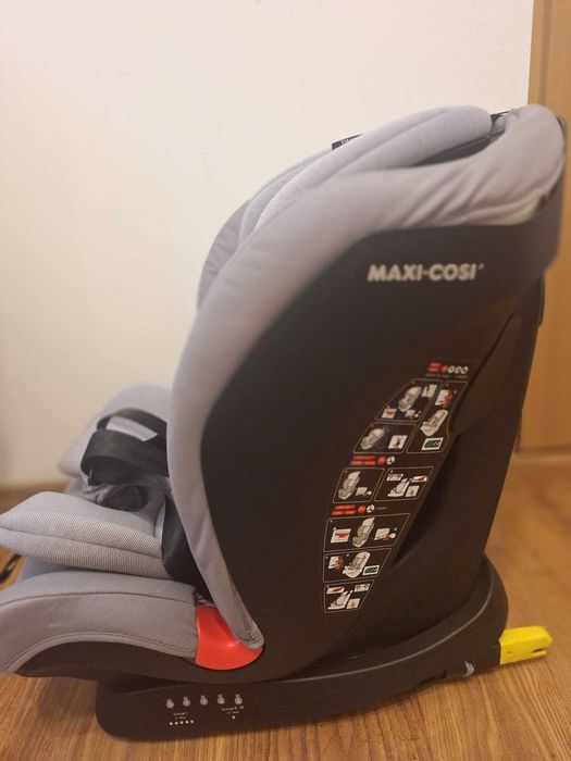 Scaun auto copii Maxi-Cosi Titan (9-36 kg), Isofix, gri, stare buna