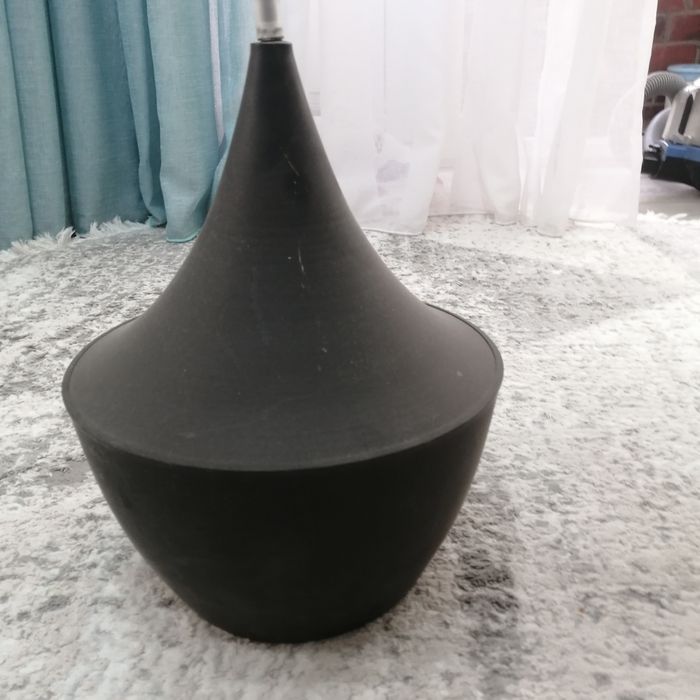 Продам люстры 2 шт новый