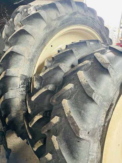 Roti inguste pentru toate tipurile de tractoare John Deere Claas Fendt
