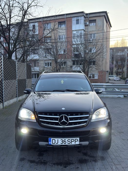 MERCEDES-BENZ ML-Class 0