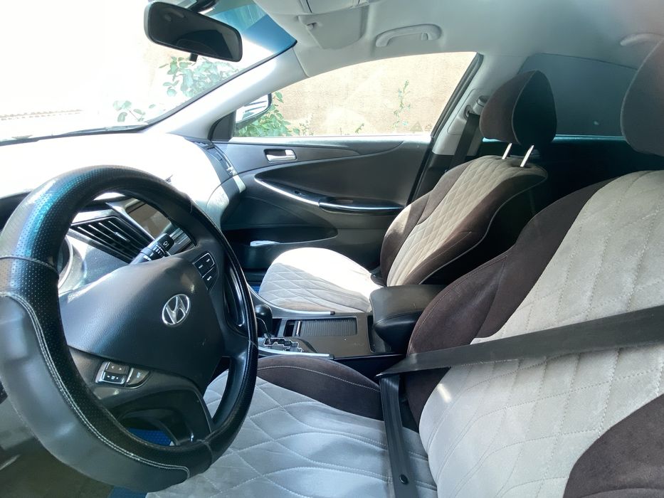 Hyundai Sonata 2010 года
