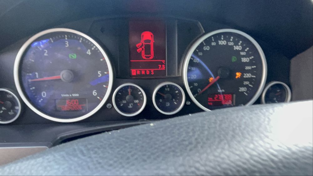 Vw Touareg 2.5 automat