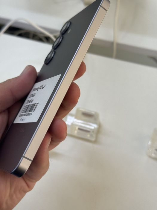 Samsung S25 256gb ozu 12