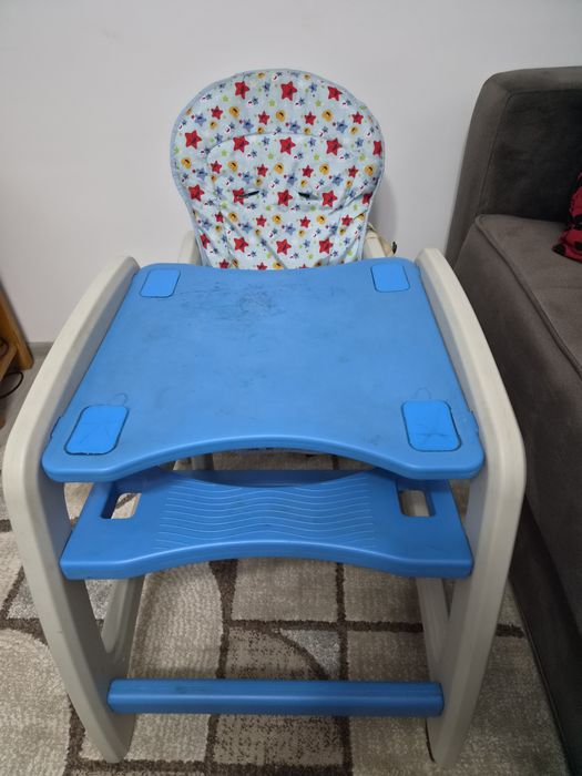 Scaun de masa multifuncțional
