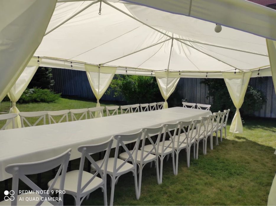 Шатер стол стулья посуда