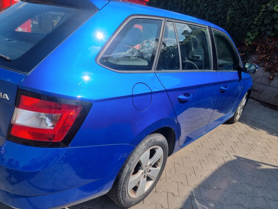 SKODA Fabia 2017 — imagine 3