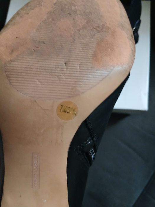 Vand botine VINCE CAMUTO