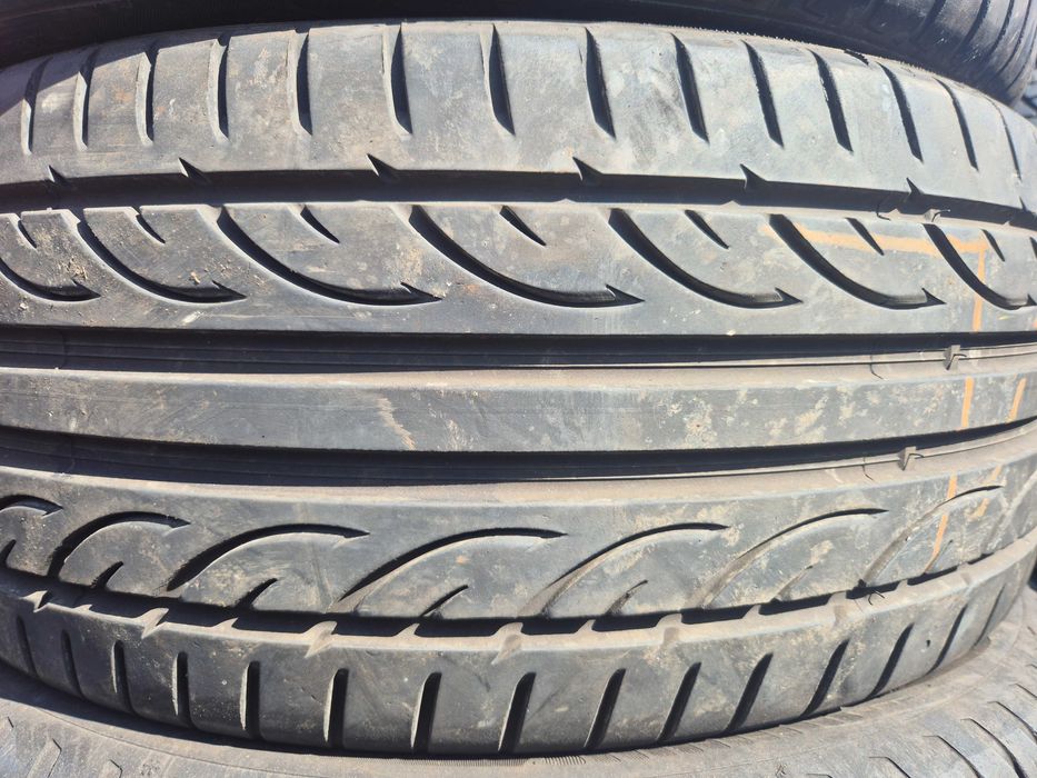 2 Anvelope de VARA - 225/45/18 - HANKOOK - CA UNELE NOI - DOT 2023 !