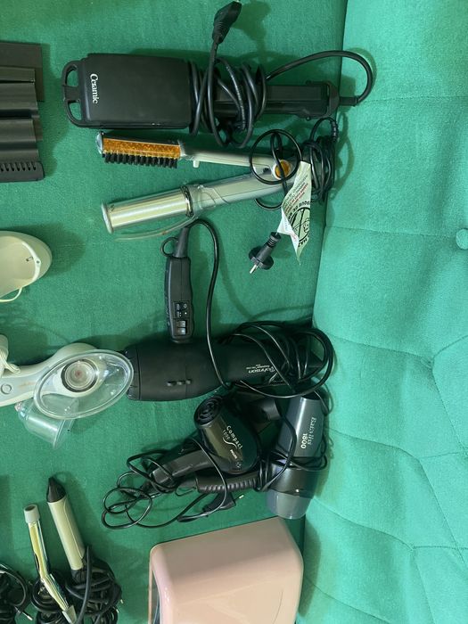 Vând pachet electronice îngrijire personală