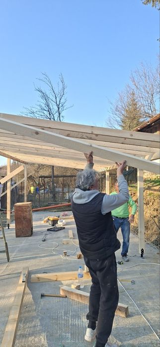 Изграждане на ПОКРИВИ И НАВЕСИ ОТ СТРОИТЕЛНИ РЕМОНТИ ПАЛАС ПЛОВДИВ