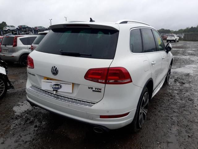 Dezmembrez Volkswagen VW Touareg generatia 2 7P [2010 - 2014] Crossov