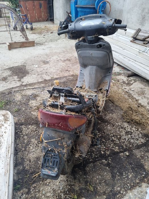 Vand scuter Peugeot buxy ,honda bali,pt piese